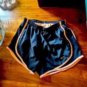 NWOT Nike Athletic Shorts in Size Small